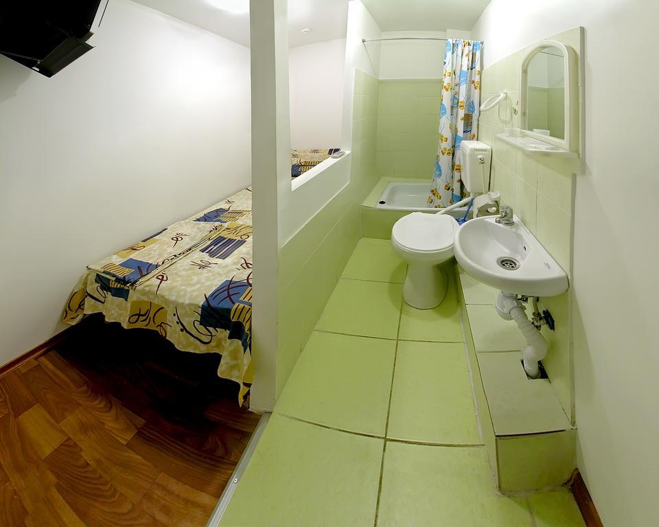 Tokyo Star Economy Hotel Odessa Eksteriør bilde