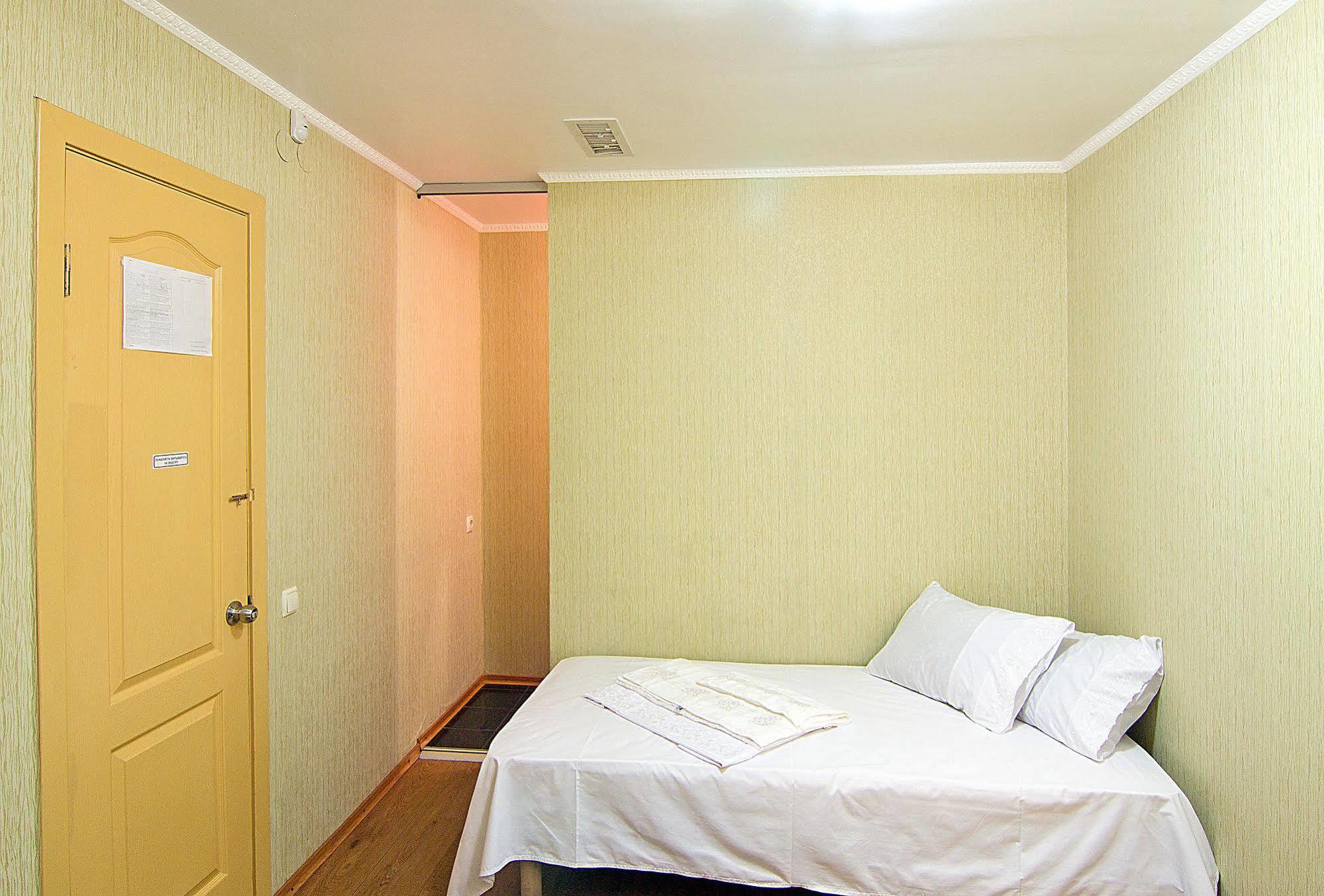Tokyo Star Economy Hotel Odessa Eksteriør bilde
